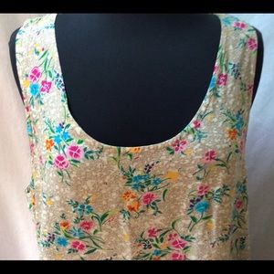 Katy D. Tan floral pockets dress size 14/16W